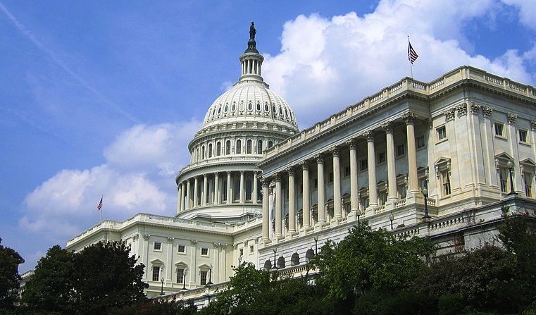 800px-US_Capitol_South