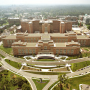 NIH_Clinical_Research_Center_aerial
